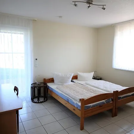 度假居 Reetdachhaus 